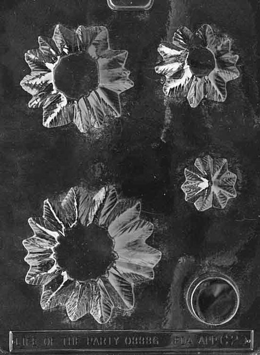 Clear mold set with multiple stacked tree segments in increasing sizes; forms a tiered Christmas tree; C029