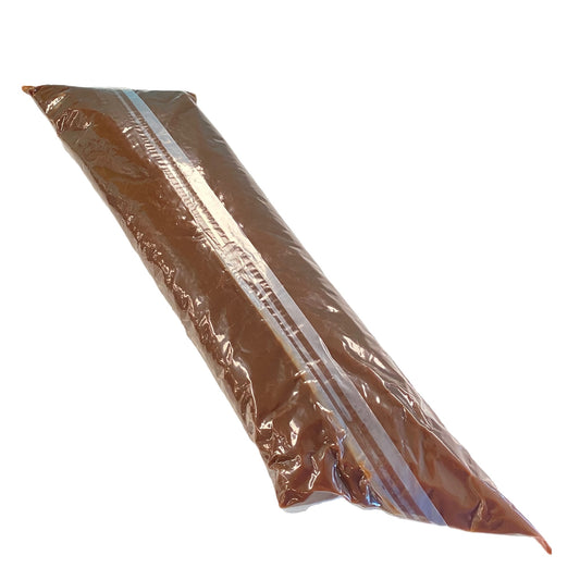 Indulgent chocolate Bavarian filling in a large bag, with a luxuriously smooth chocolate flavor and mousse-like consistency, ideal for adding a touch of elegance to chocolate eclairs or as a sumptuous cake layer.