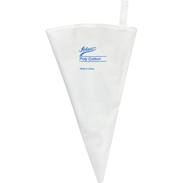 Professional-quality pastry bag with a poly-cotton exterior and smooth polyurethane lining for easy piping. Ideal for hot and cold applications, leak-proof, and built to last.