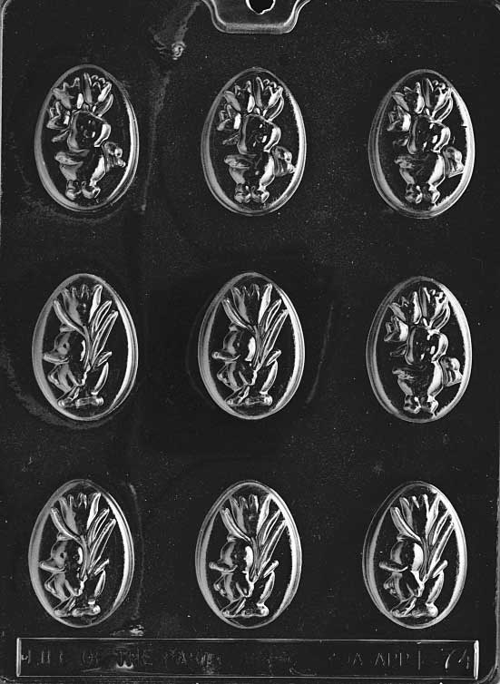 Small chocolate mold of duck holding a flower, perfect for seasonal candies.