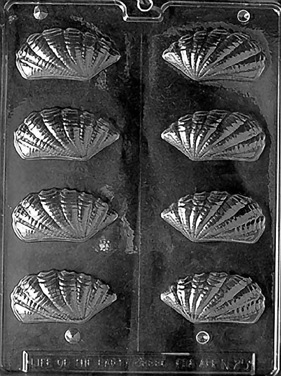 Chocolate mold N025 3D Shells with shell-shaped cavities styled with detail.