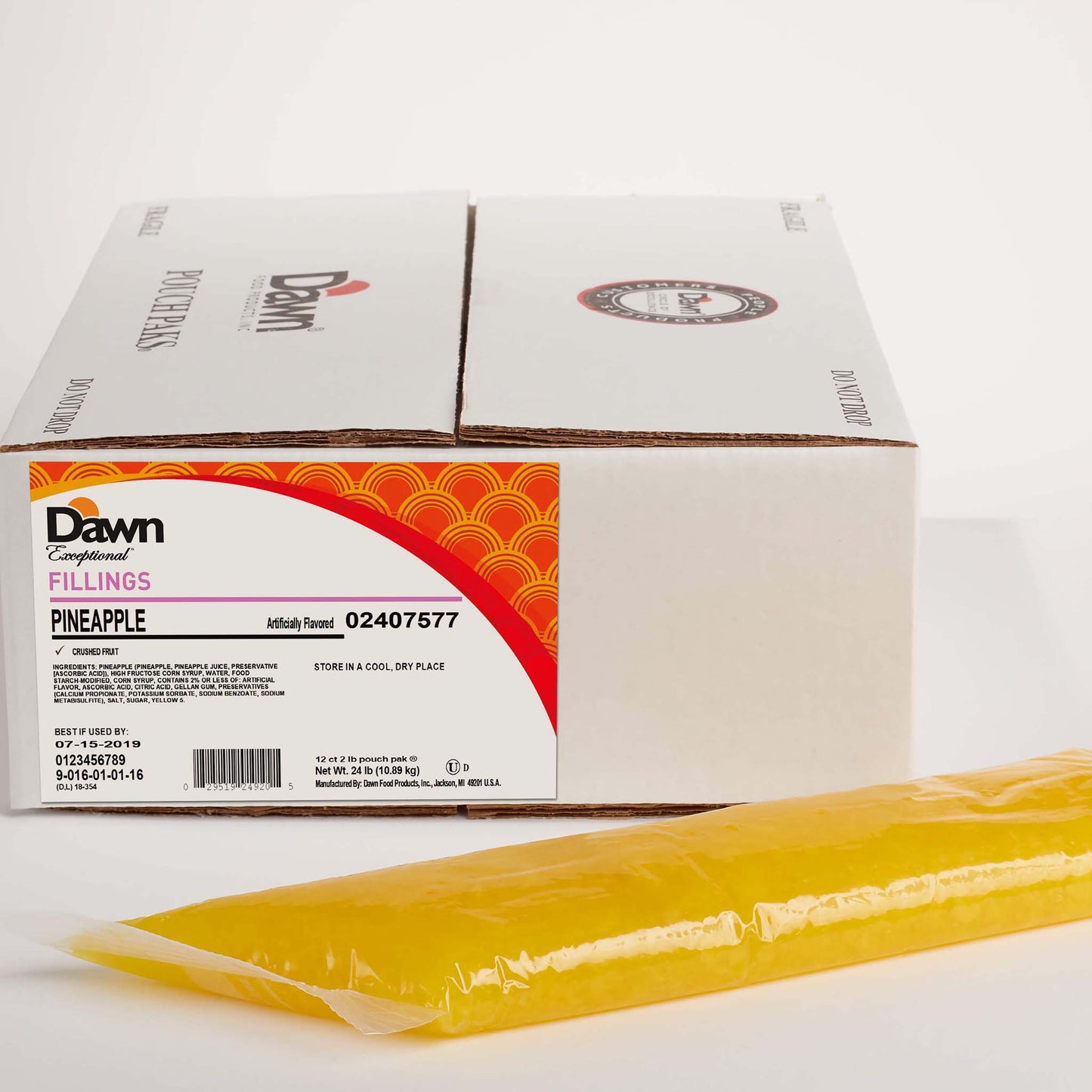Pineapple cake and pastry filling in a convenient 2-pound pack, bursting with the tangy sweetness of tropical pineapples, perfect for baking and dessert crafting.