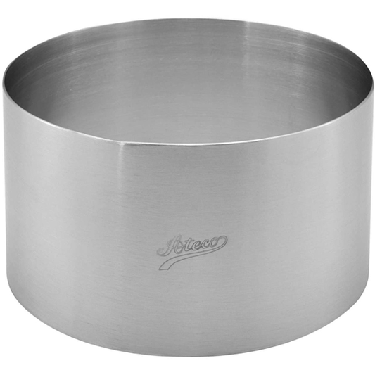 Ateco 5 1/2" x 3" Stainless Steel Ring Mold – Perfect for layered cakes, mousses, and plated dishes. Durable, seamless, and bottomless for easy food release.