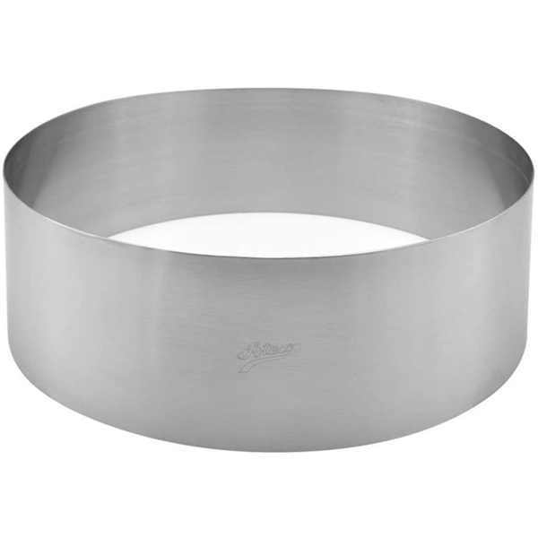 Ateco 9.5" x 3" Stainless Steel Ring Mold – Perfect for layered cakes, mousses, and plated dishes. Durable, seamless, and bottomless for easy food release.