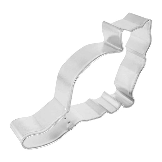 Side view of a cat-shaped cookie cutter, showcasing sturdy edges and a well-defined design.
