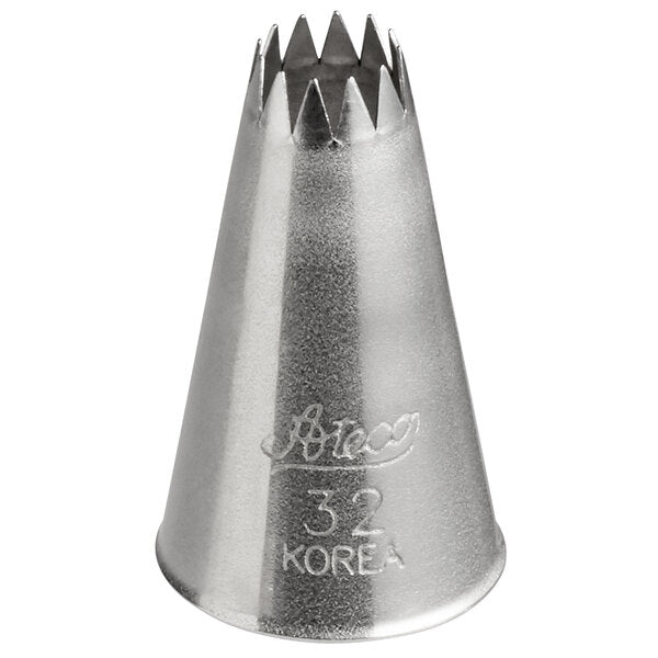 Stainless steel Ateco 32 open star piping tip with a conical body and sharp, evenly spaced teeth at the circular opening; designed for decorating with ridged stars, swirls, and floral patterns. "Ateco 32 Korea" engraved on the side.