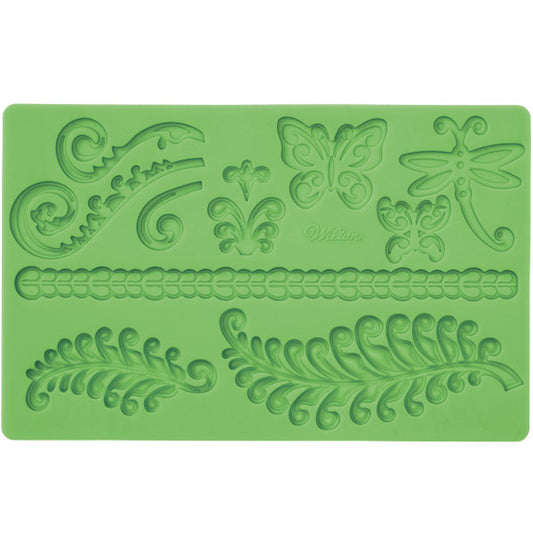 Wilton Fern Fondant and Gumpaste Mold