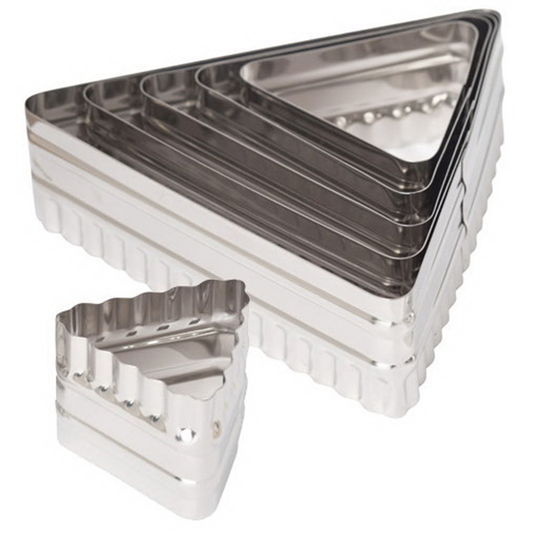 Stainless steel triangle cutters with plain and fluted edges, perfect for cookies, pastries, fondant, and biscuits. Nesting storage for convenience.