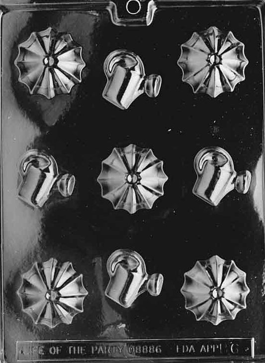 Clear mold combining umbrella-top domes and small mint-shaped rectangles; tidy relief details.