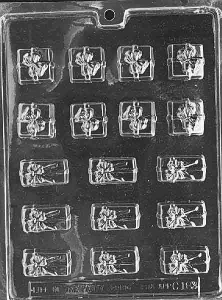 Image of Bite-Sized PRESENTS 2 SIZES mold with square and rectangular gift shapes with bow detail