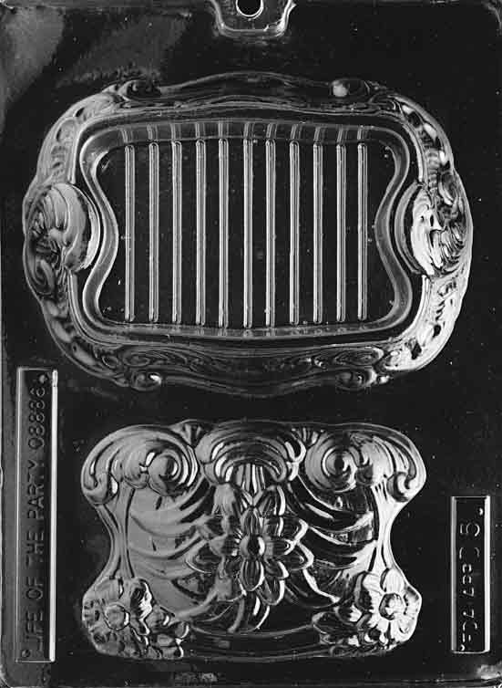 Oval chocolate mold shaped like candy dish
