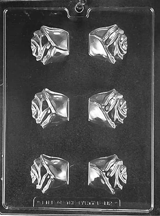 3D ROSE mold featuring full rose-shaped chocolate cavities.