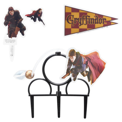 A Harry Potter™ Quidditch-themed DecoSet featuring a spinning Golden Snitch™, goalpost, and character picks of Harry, Hermione, and Ron.