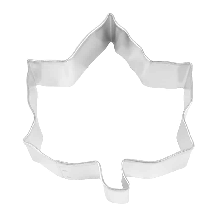 Ivy Leaf Cookie Cutter made of tinplated steel, featuring a sharp, defined leaf shape.