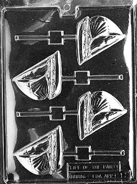 Image of SAILBOAT Lollipop mold with triangular sails and boat base in chocolate relief.