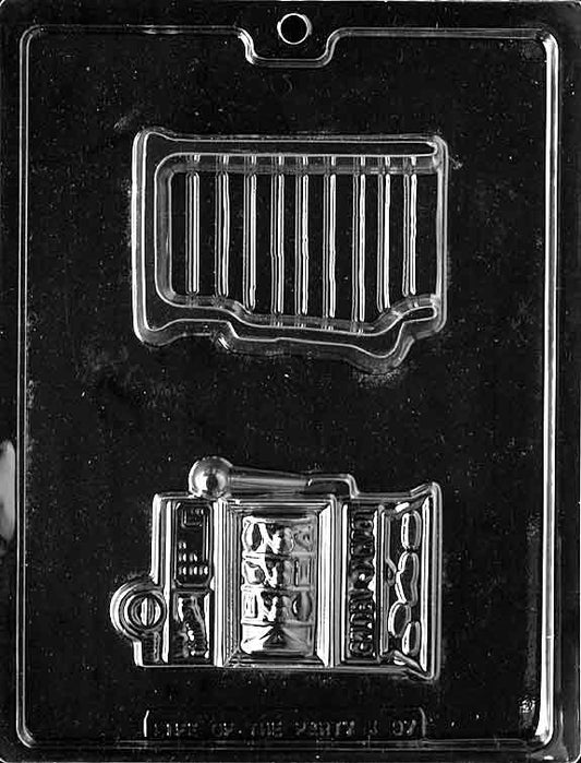 Slot Machine Pour Box chocolate mold, clear mold shaped like a slot machine designed as an edible container.