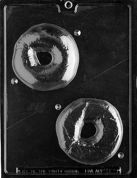 Chocolate mold M129 Bagel with round donut-like ring design for chocolate pieces.