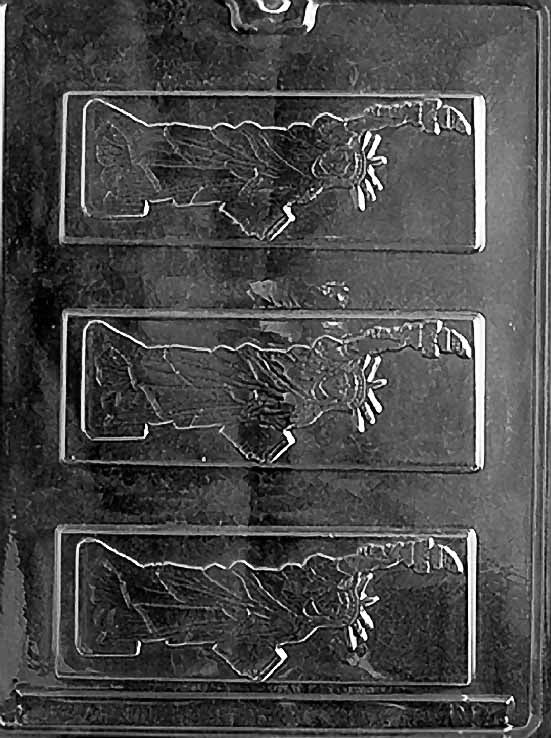 P015 STATUE OF LIBERTY BAR chocolate mold with rectangular bar cavity featuring embossed Statue of Liberty design.