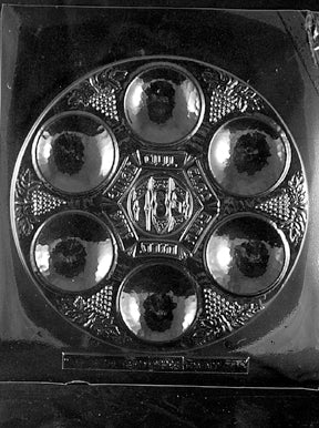 SEDER PLATE chocolate mold, large round plate design with detailed holiday symbols; 9 1/4 inch round, shallow 1/2 inch depth, clear mold sheet.