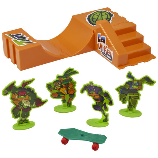 Teenage Mutant Ninja Turtles™ DecoSet® featuring character standees, a skate ramp, stairs, and a rolling skateboard.