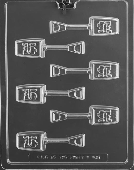 I DIG YOU SHOVEL chocolate mold with shovel-shaped cavities and phrase design.