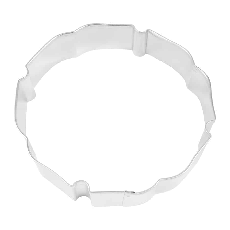 Tinplated steel cookie cutter with scalloped round edges, 4.25-inch plaque or badge shape