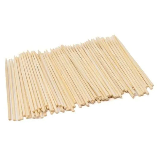 Bundle of 3.5-inch bamboo skewers, shown in a group of 200, ideal for cake decorating, candy dipping, appetizers, and party foods