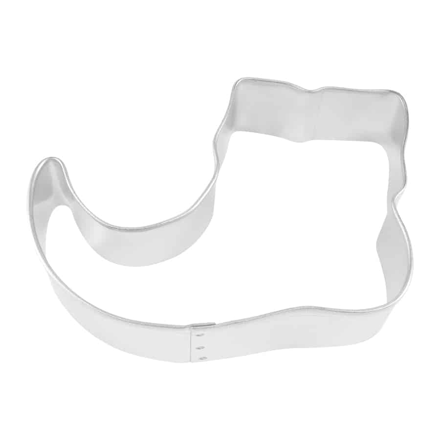 Metal elf shoe-shaped cookie cutter with a curved toe and smooth edges.