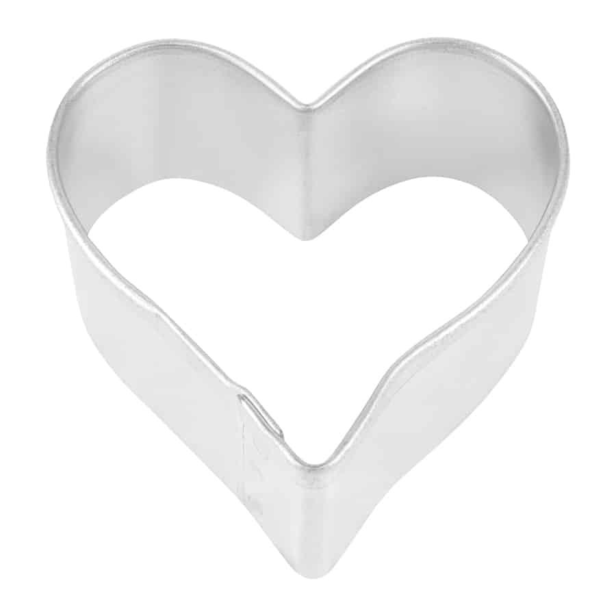 Mini heart-shaped cookie cutter with a smooth, classic design.