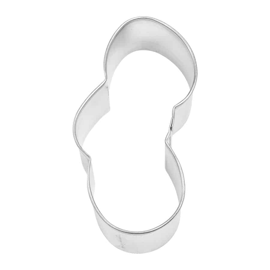 Stacked Eggs Cookie Cutter - 3.75-inch metal cookie cutter in the shape of three overlapping eggs.