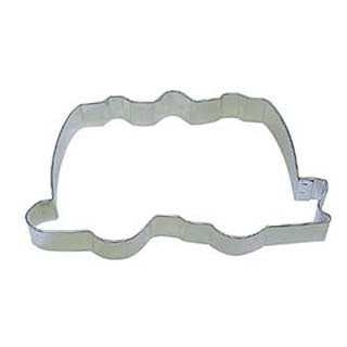 Tank Train Car Cookie Cutter – a tinplated steel cutter shaped like a classic tank-style railcar.