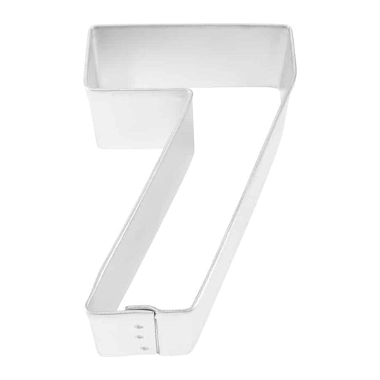 Metal number 7 cookie cutter with sharp, clean edges and a sturdy frame.