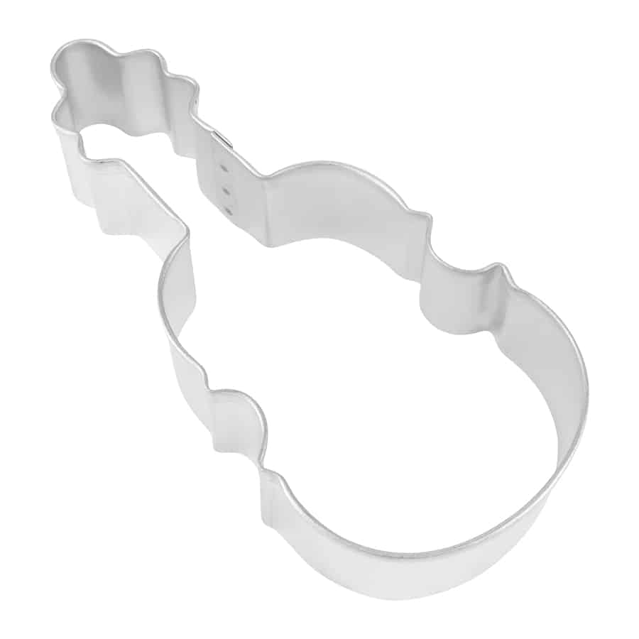 Violin-shaped cookie cutter, perfect for baking music-themed treats and gifts.