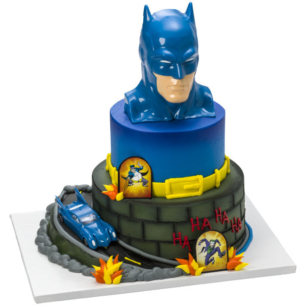 Batman™ To the Rescue Cake Topper Set